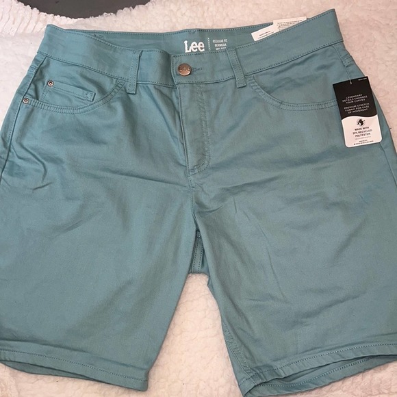 Lee Pants - Lee Aqua Denim Bermuda Shorts. NWT. Size 16W. Regular Fit Bermuda Mid Rise.